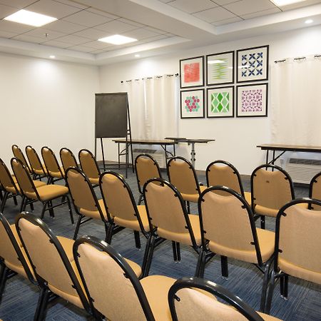 Holiday Inn Express Hotel & Suites Hesperia, An Ihg Hotel Ngoại thất bức ảnh