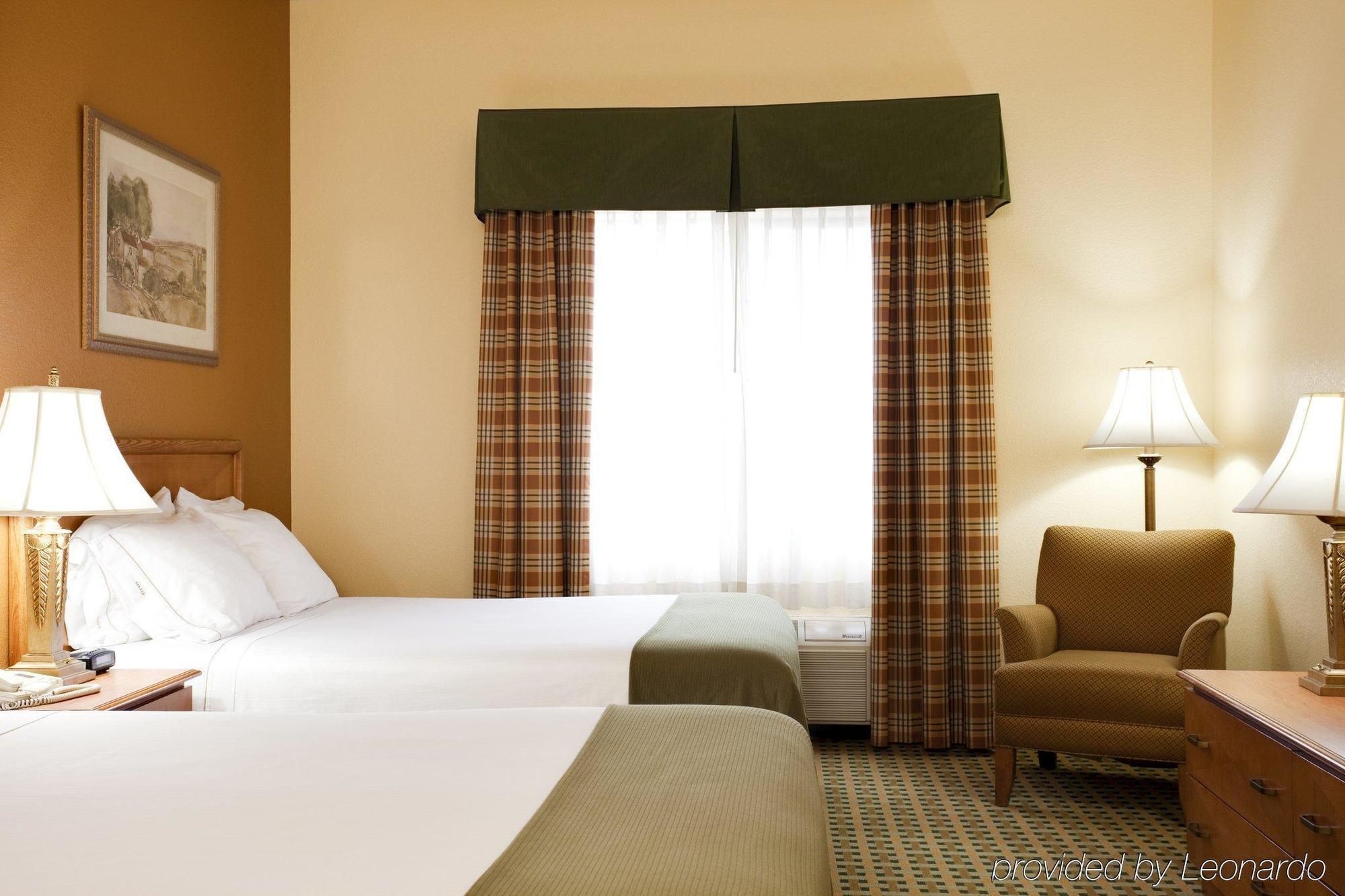 Holiday Inn Express Hotel & Suites Hesperia, An Ihg Hotel Ngoại thất bức ảnh