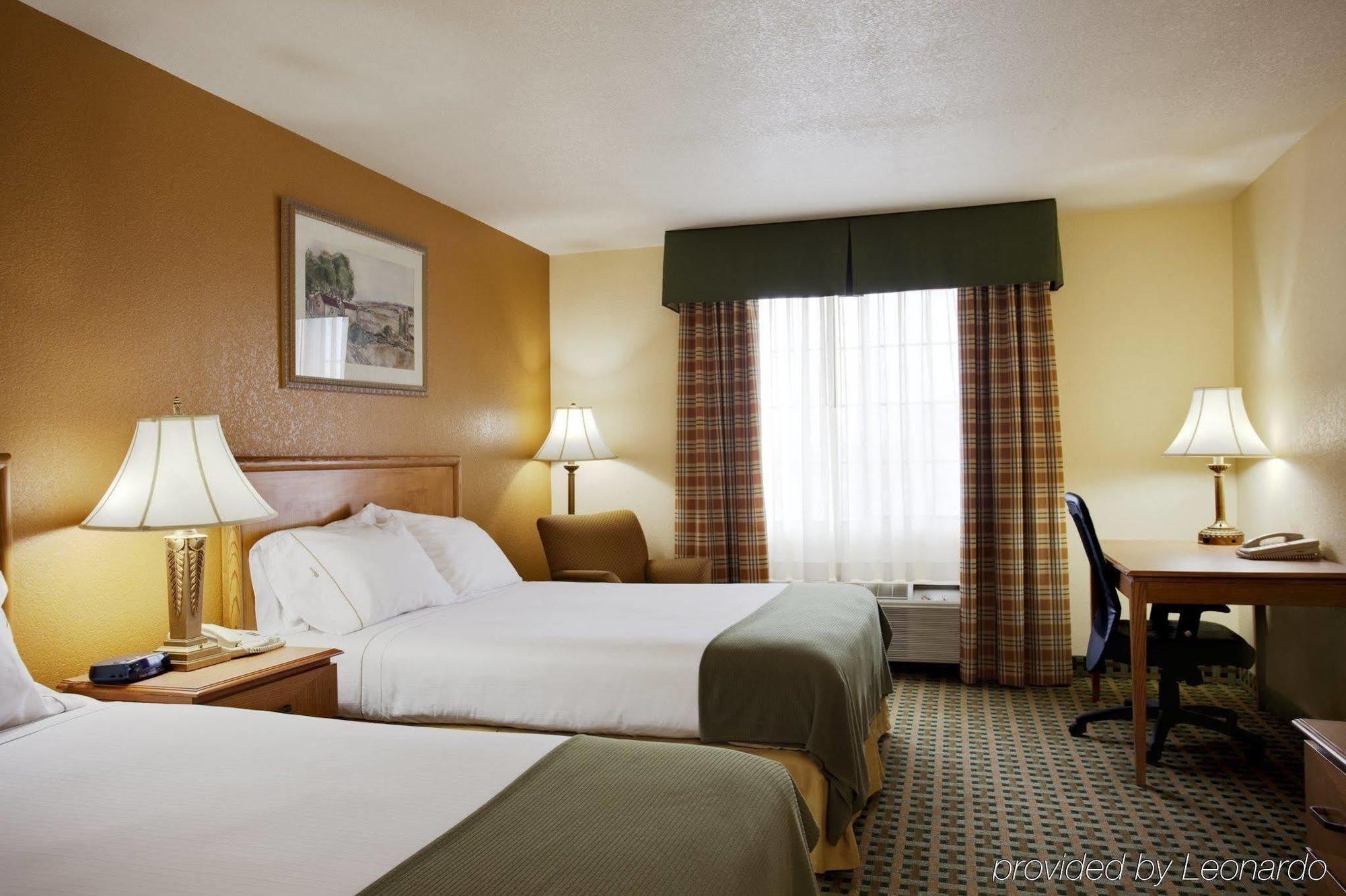 Holiday Inn Express Hotel & Suites Hesperia, An Ihg Hotel Ngoại thất bức ảnh